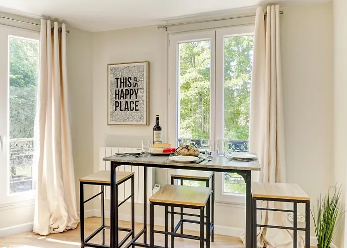 Bluestay 23 - Superb In *